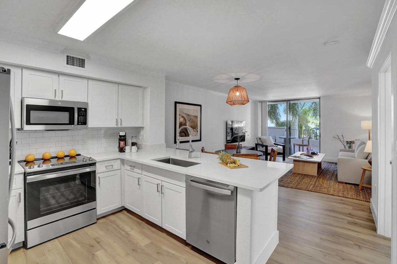 Dharma Home Suites Coral Gables At Gables Grand Plaza Miami Exteriér fotografie