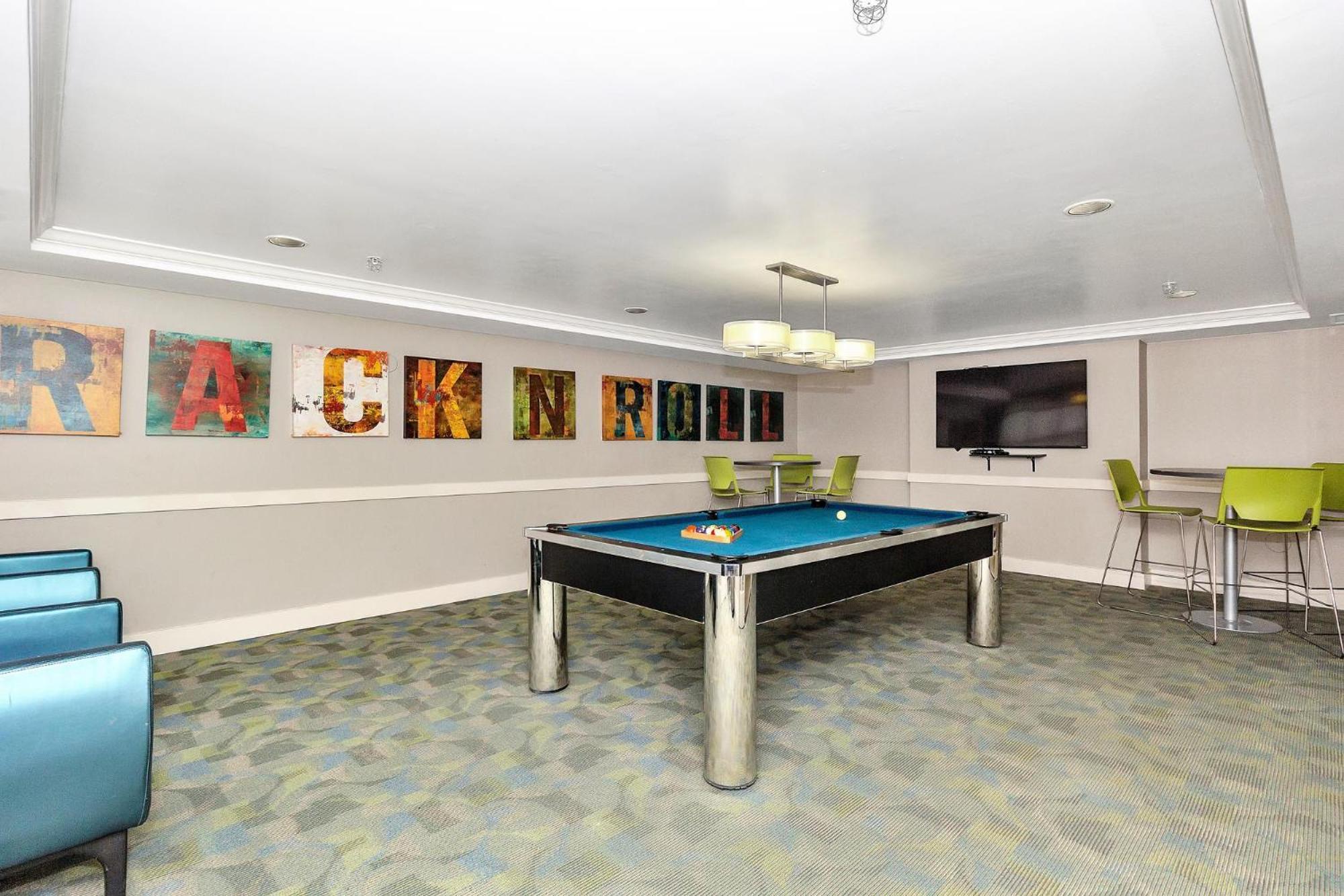 Dharma Home Suites Coral Gables At Gables Grand Plaza Miami Pokoj fotografie
