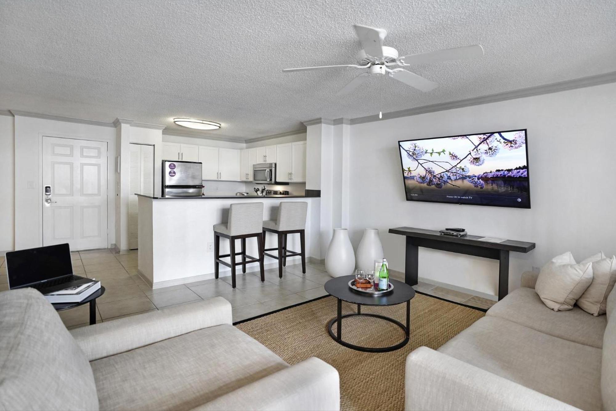 Dharma Home Suites Coral Gables At Gables Grand Plaza Miami Pokoj fotografie